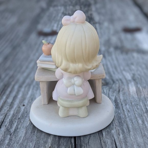 Precious Moments "You're Just Perfect in My Book" Figurine - Picture 4 of 8